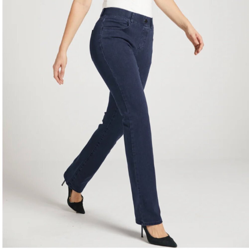 Betabrand Straight-Leg 4-Pocket Yoga Denim in Dark Indigo, Medium Petite